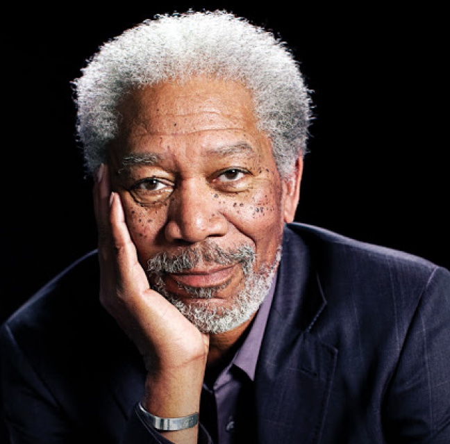 Homem é o criador de deus, afirma Morgan Freeman